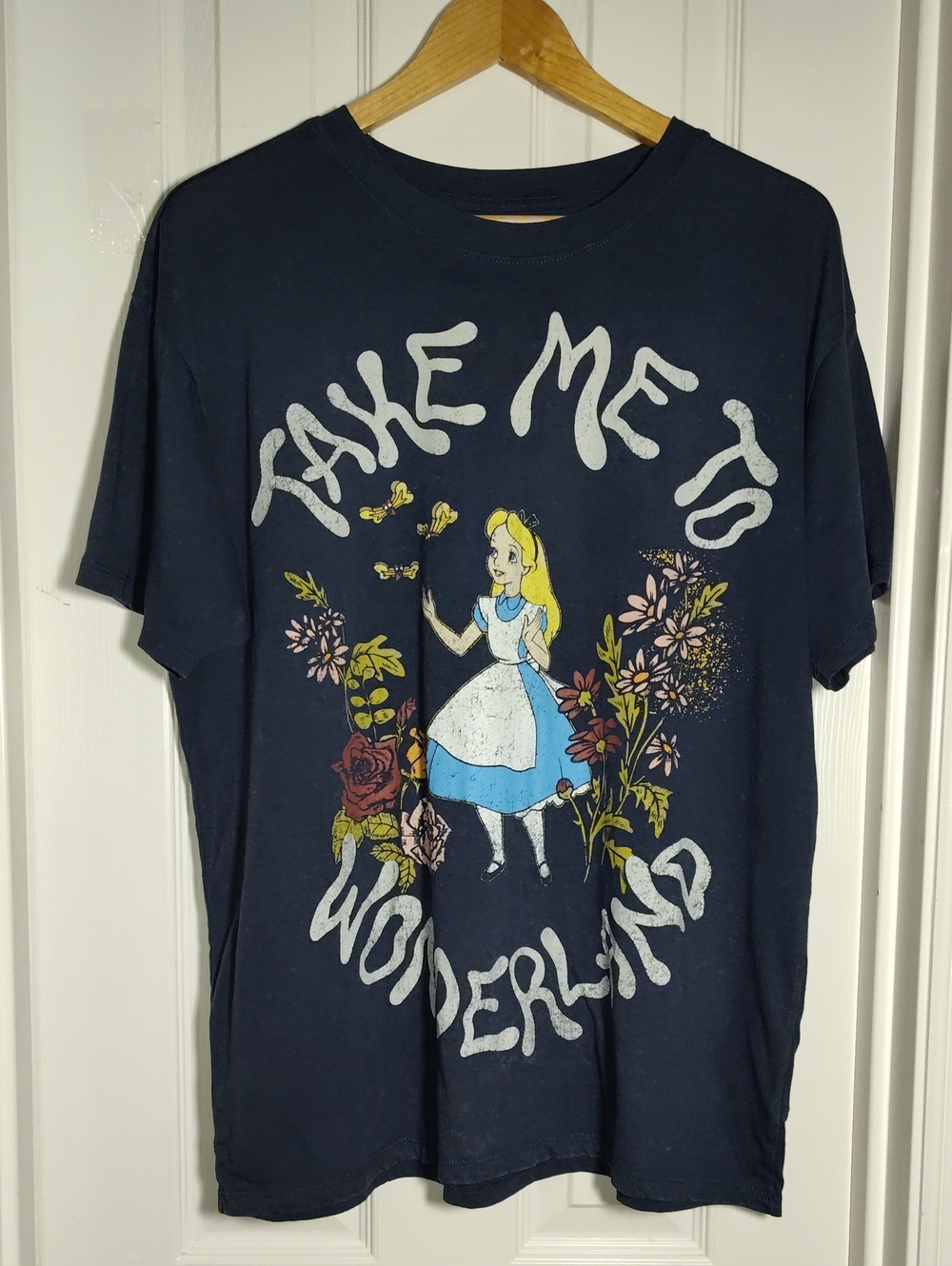 🍡 Disney Navy 'Take Me to Wonderland' Alice Graphic Tee